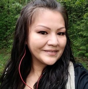 Meet your Posher, Ivy